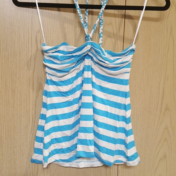 Halter top - Picture 1 of 1